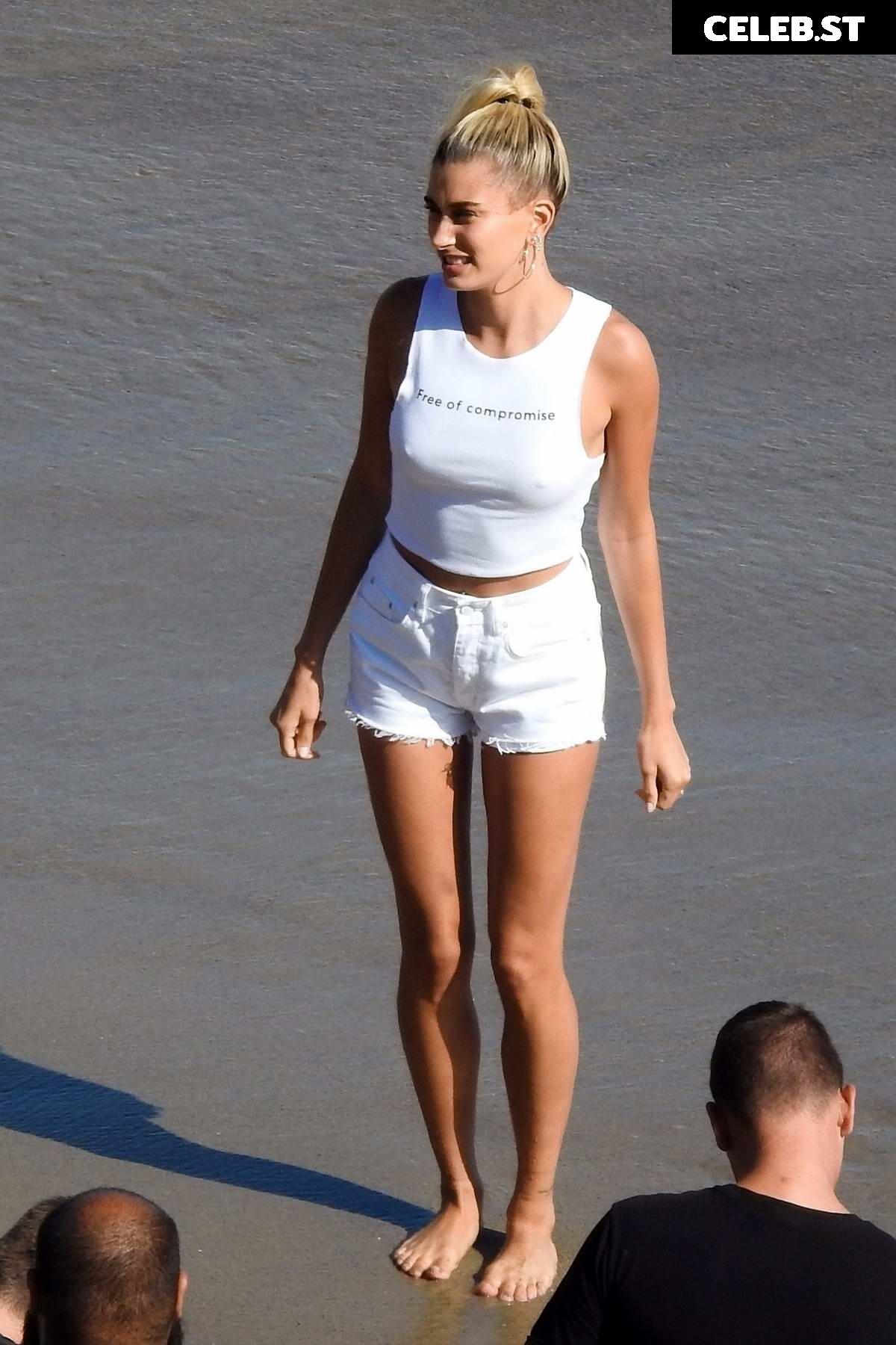 Hailey Bieber Image 3010372