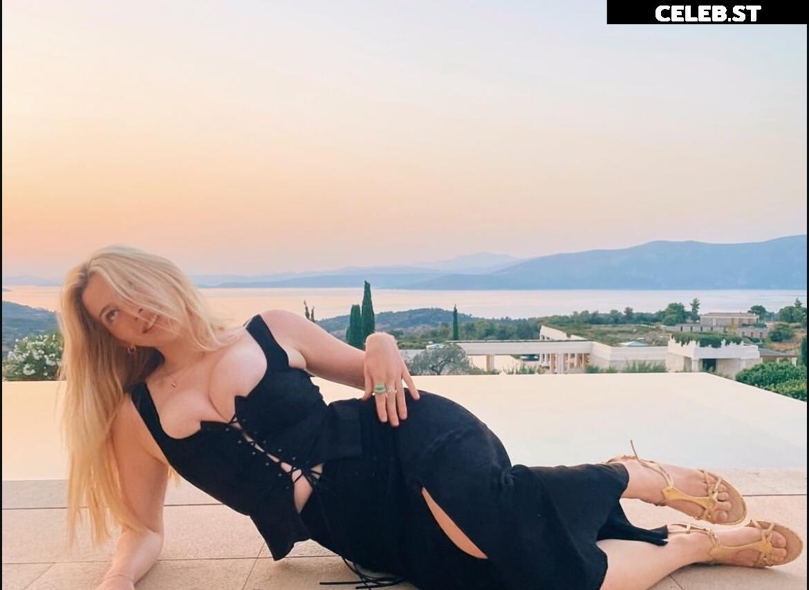 Clementine Vaughn Image 3010907