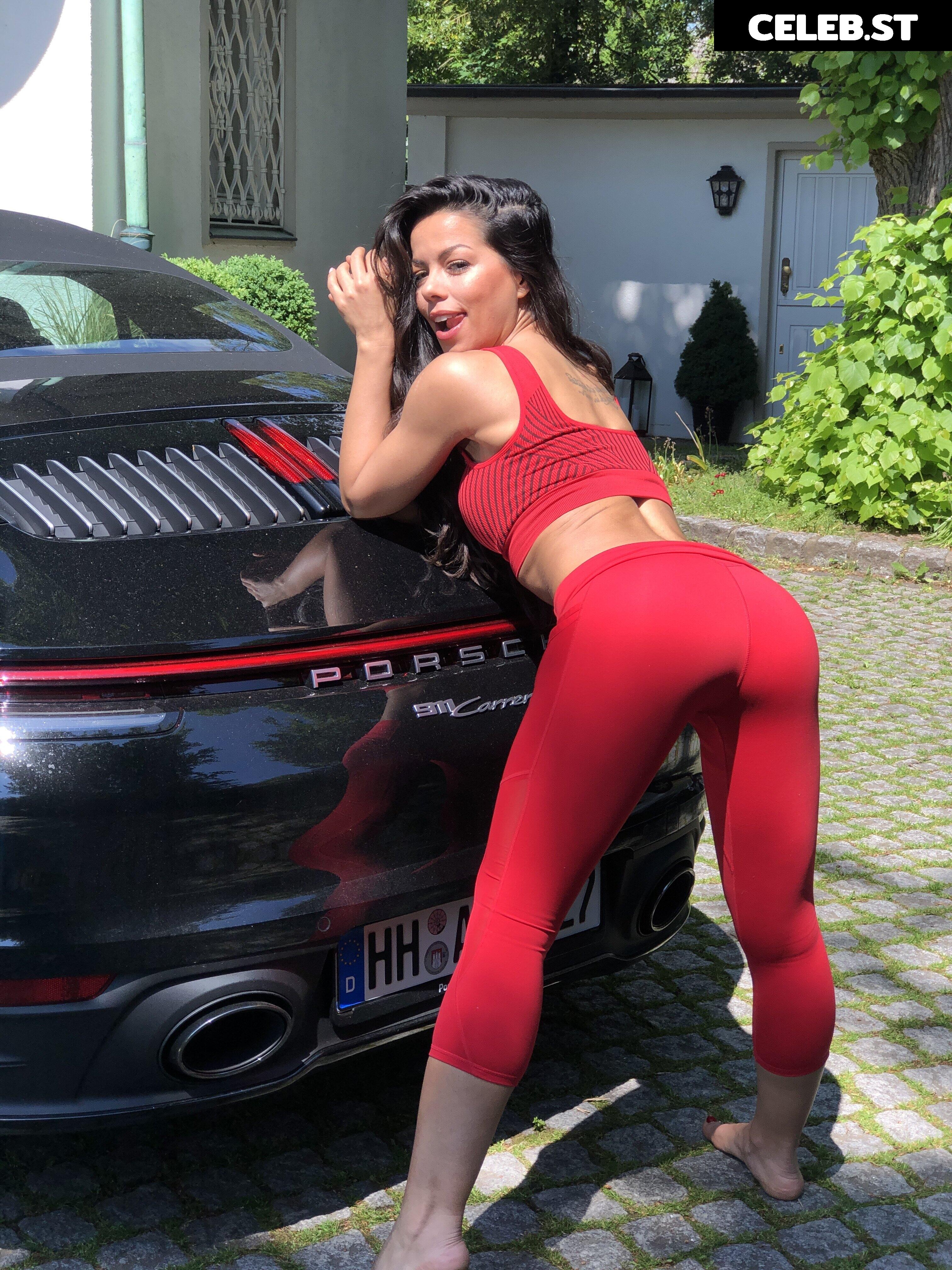 Fernanda Brandao Image 3010920