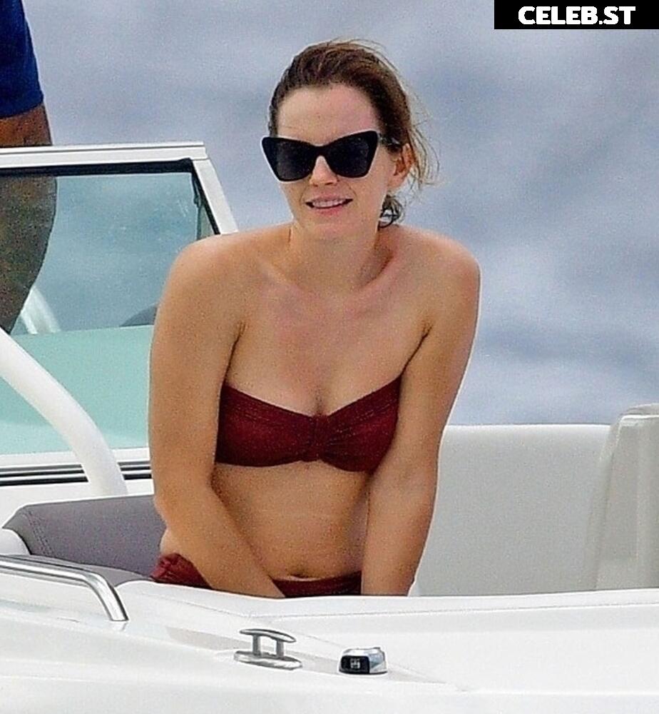 Emma Watson Image 3019156