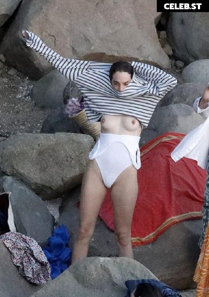 Maya Hawke Image 3005800