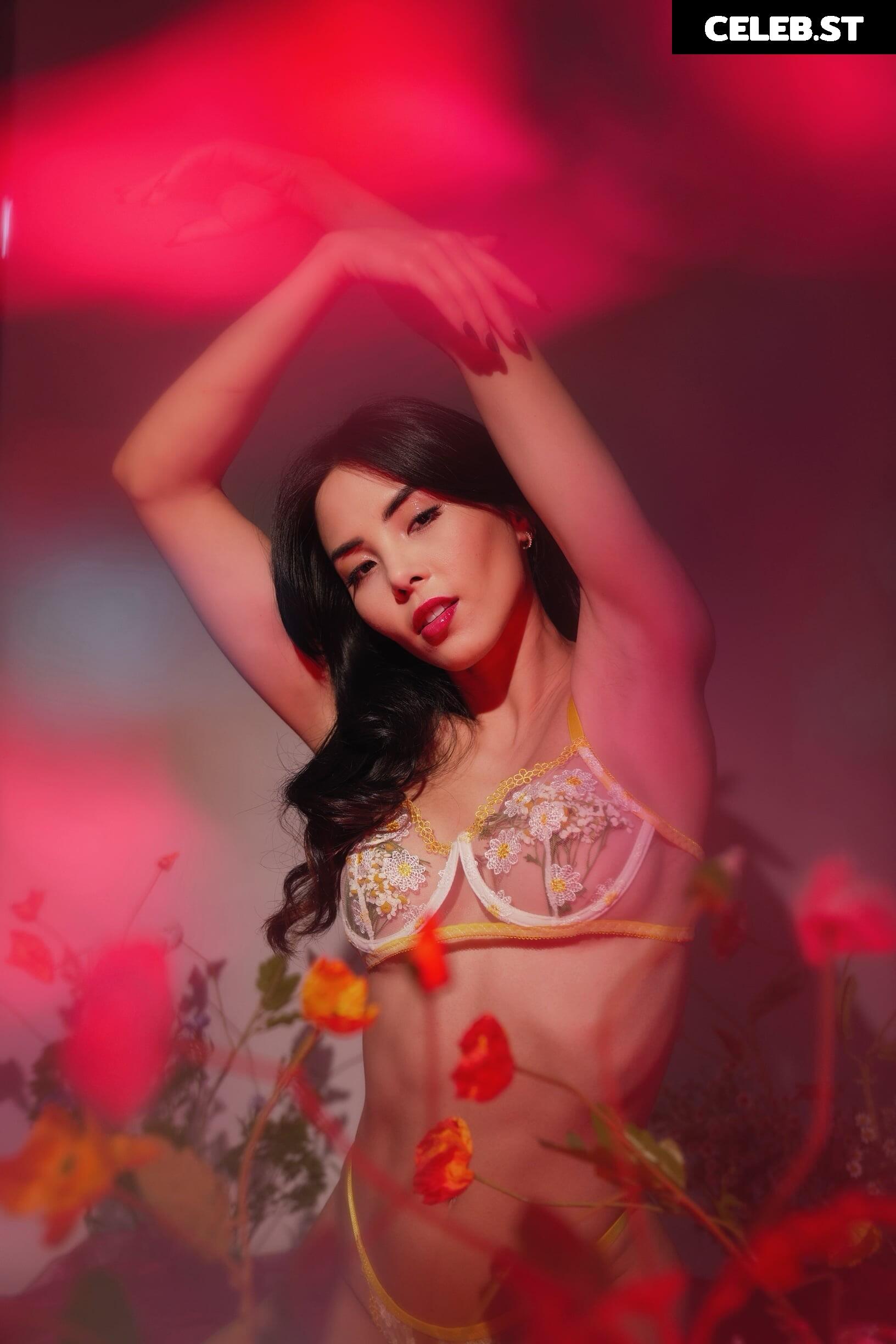 Anna Akana Image 3005592