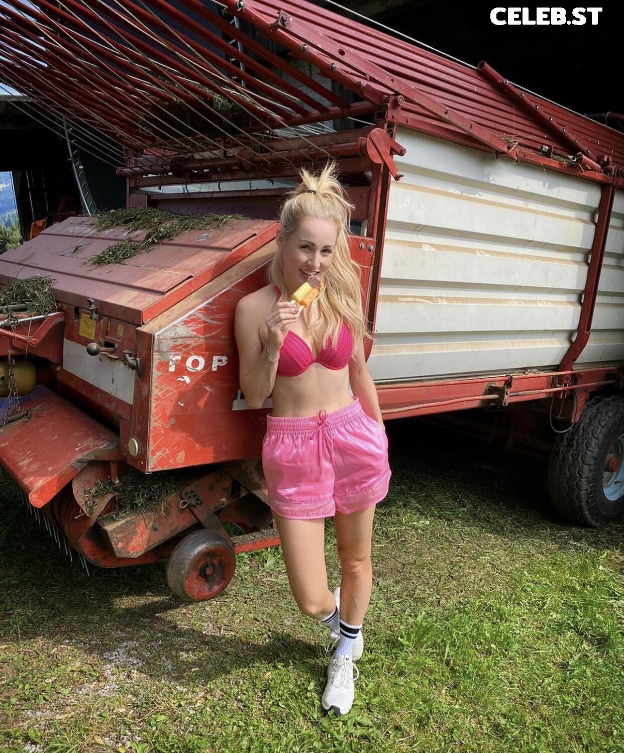 Melissa Naschenweng Image 3005128