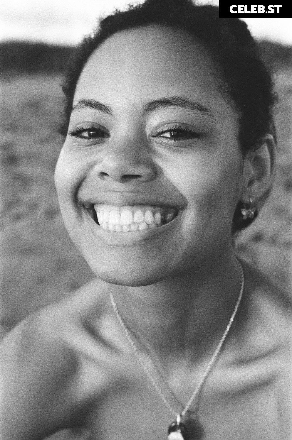 Nereyda Bird Image 3005256