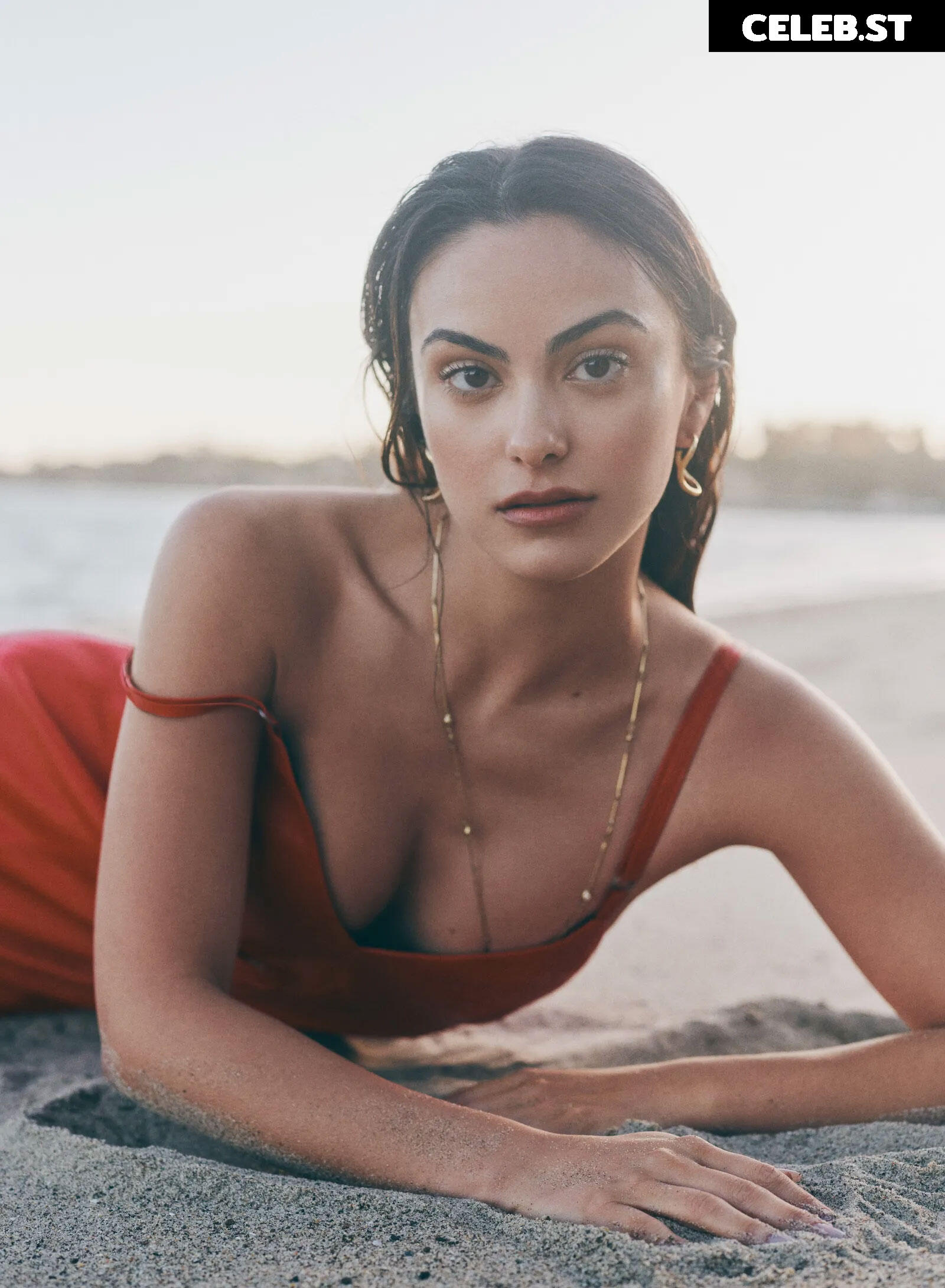 Camila Mendes Image 3006627