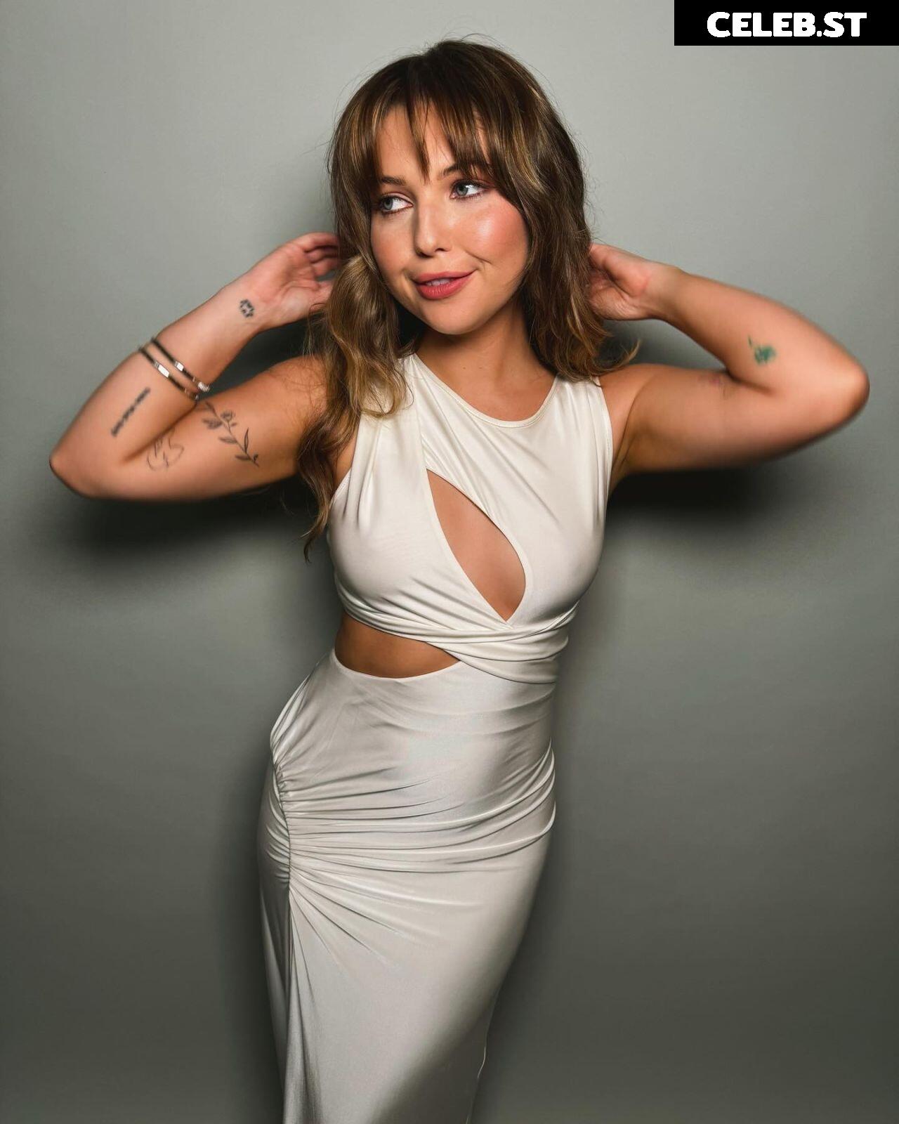 Sammi Hanratty Image 3007692