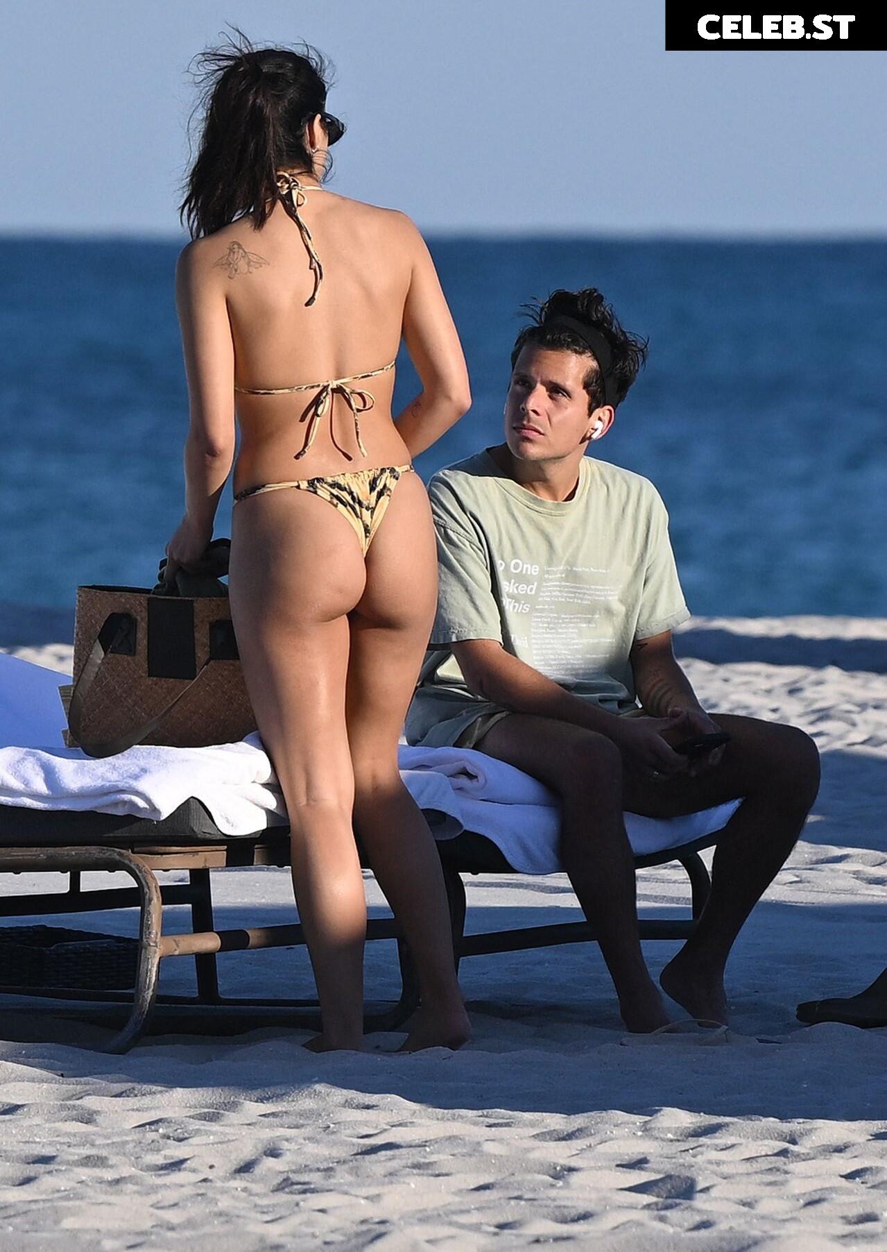 Camila Mendes Image 3004789