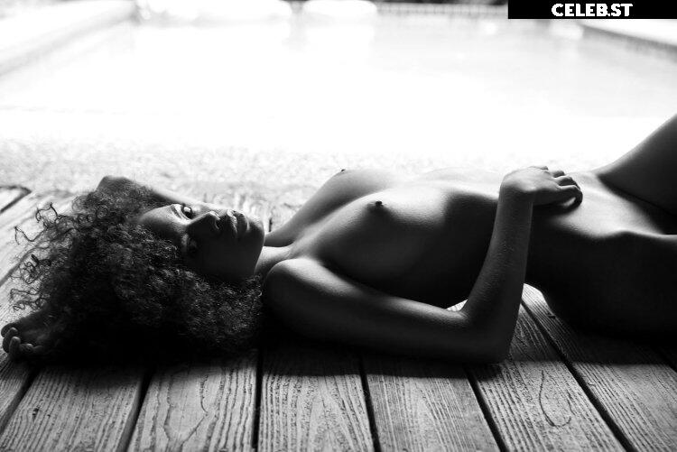 Nereyda Bird Image 3004074