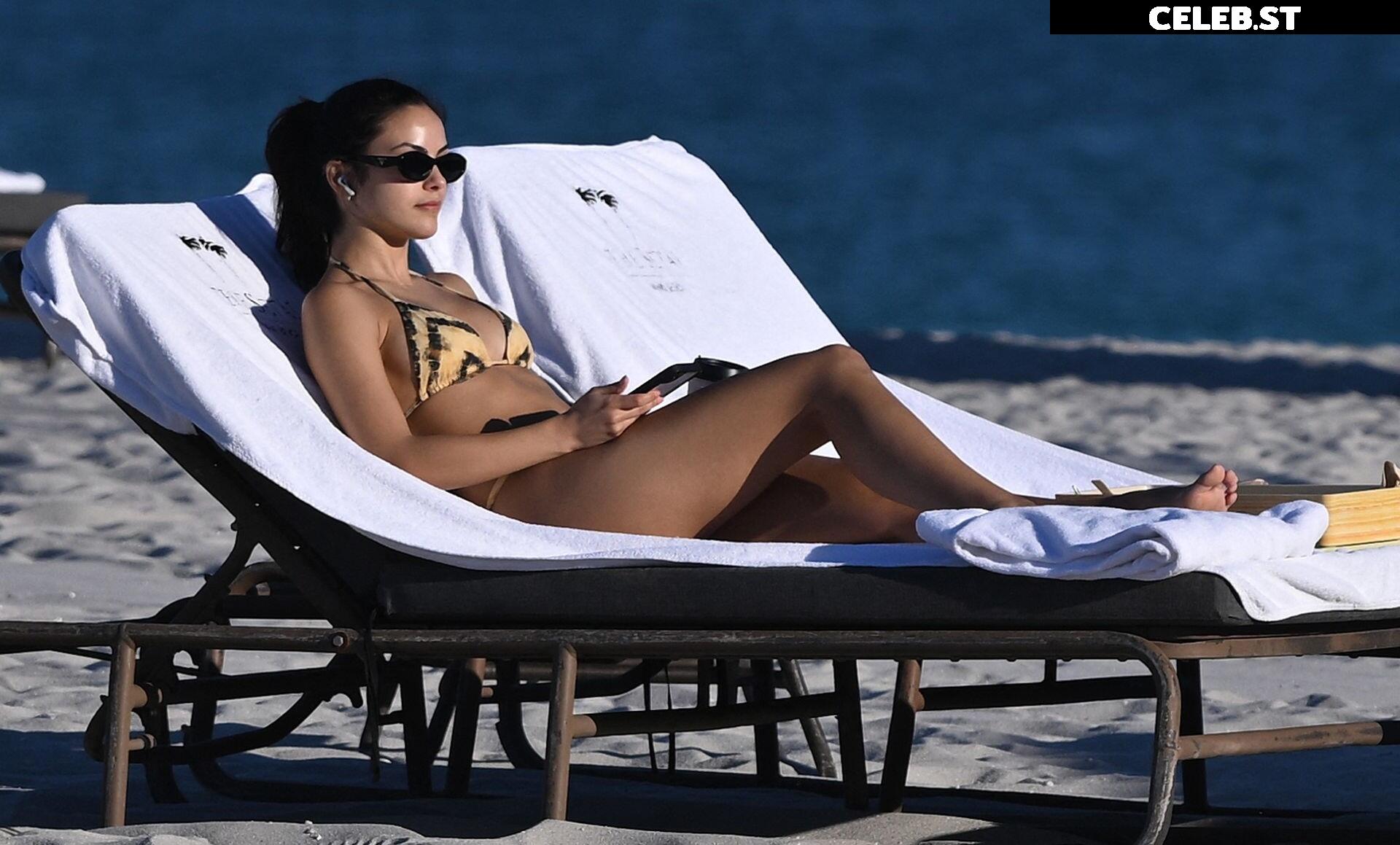 Camila Mendes Image 3004902