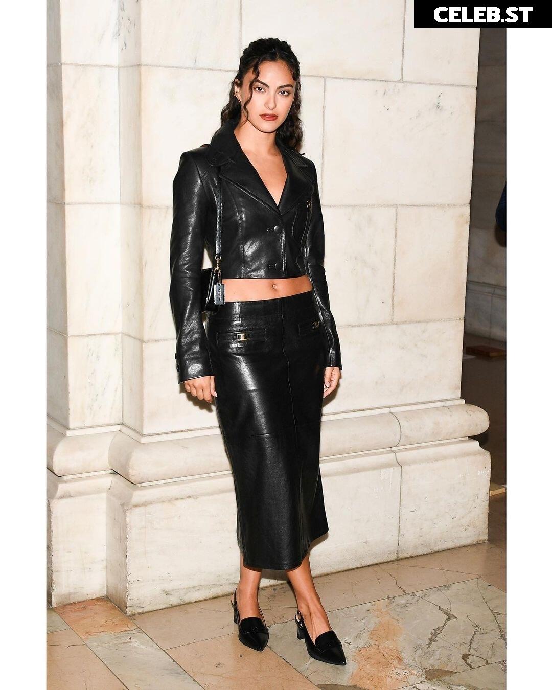 Camila Mendes Image 3002587