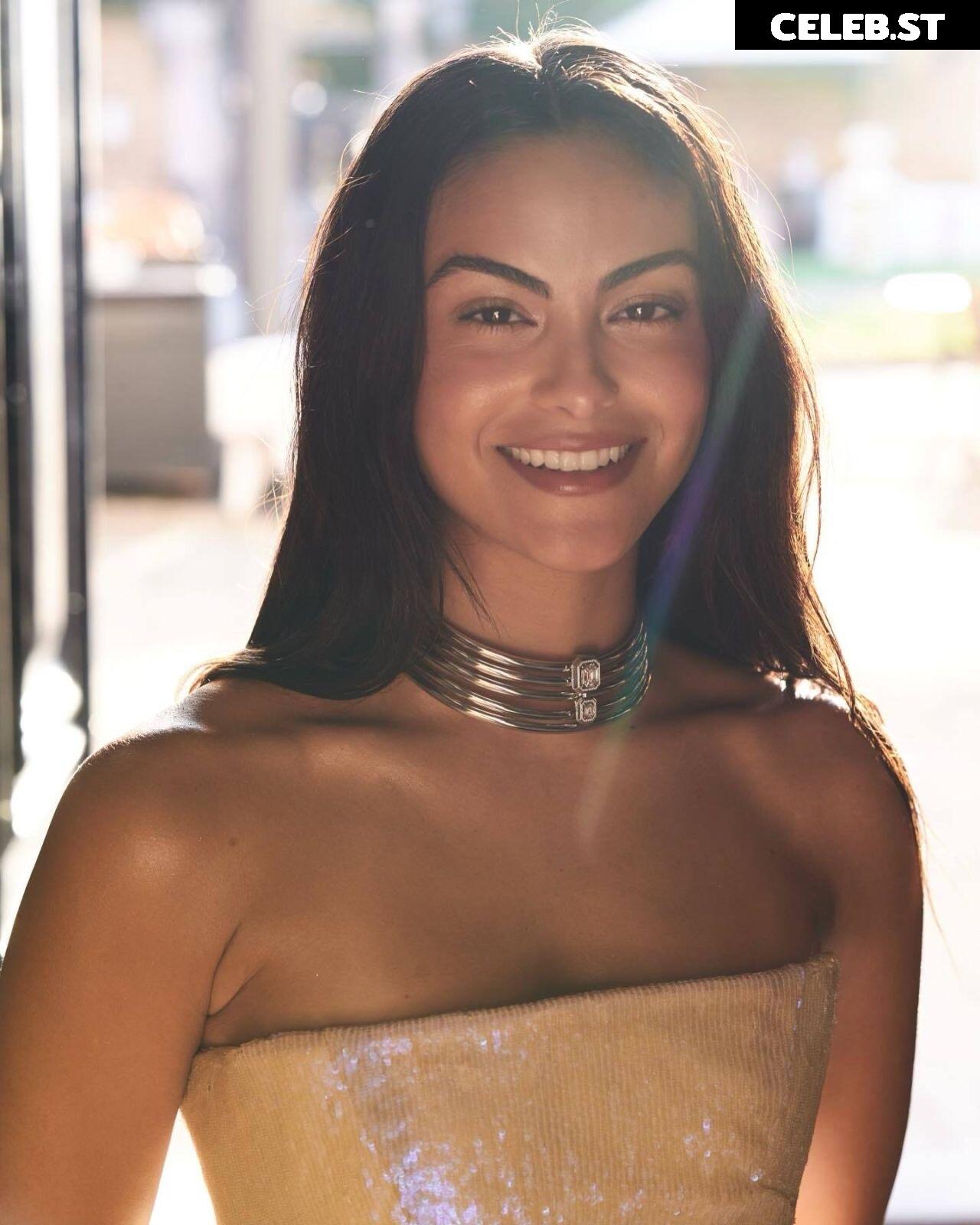 Camila Mendes Image 3002712