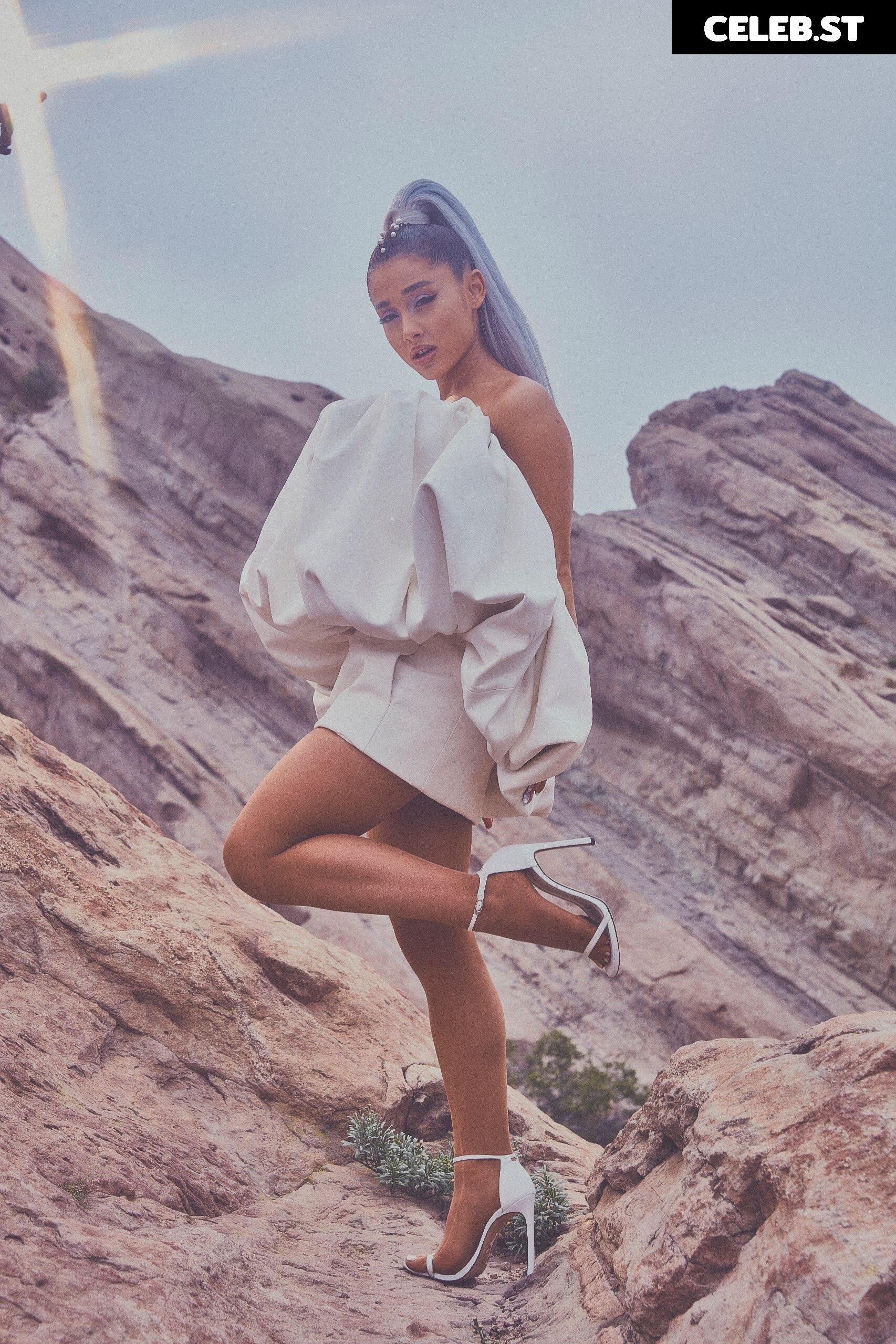 Ariana Grande Image 3003563