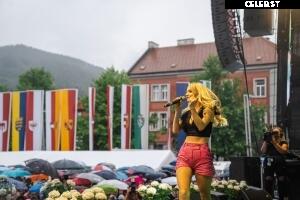 Melissa Naschenweng Image 3003454