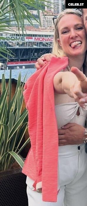 Ruth Hofmann Image 3003425