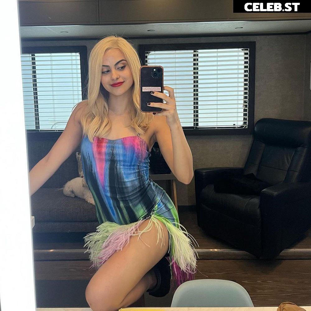 Camila Mendes Image 3003205