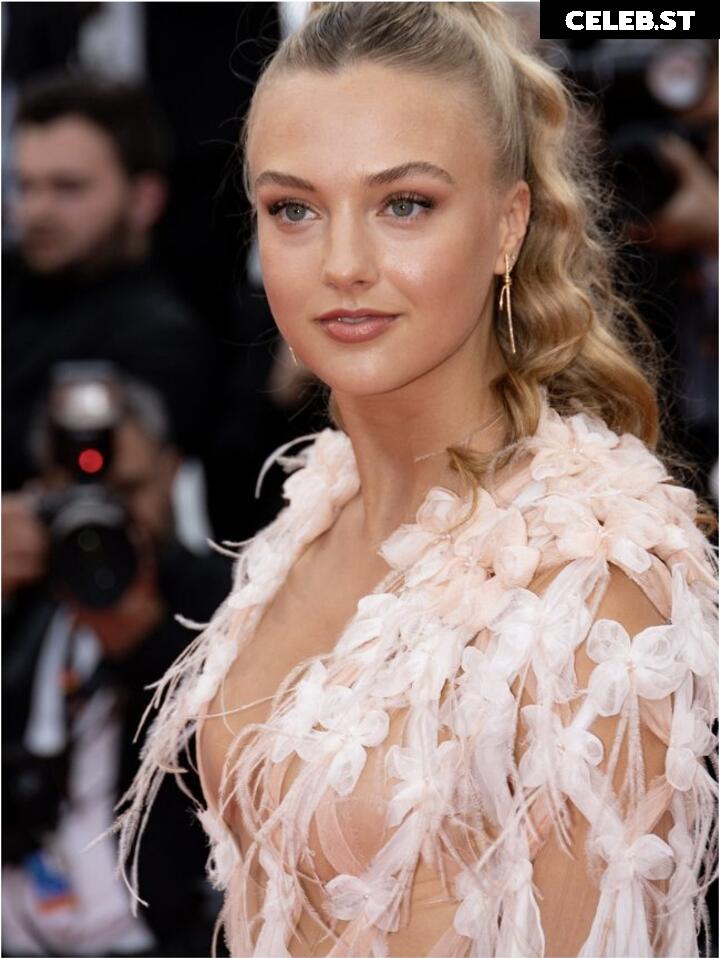 Lilly Krug Image 3009579