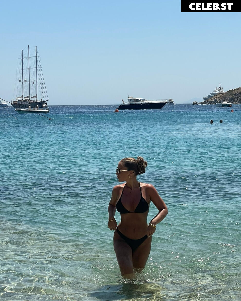 Lisa Jolie Image 3009530