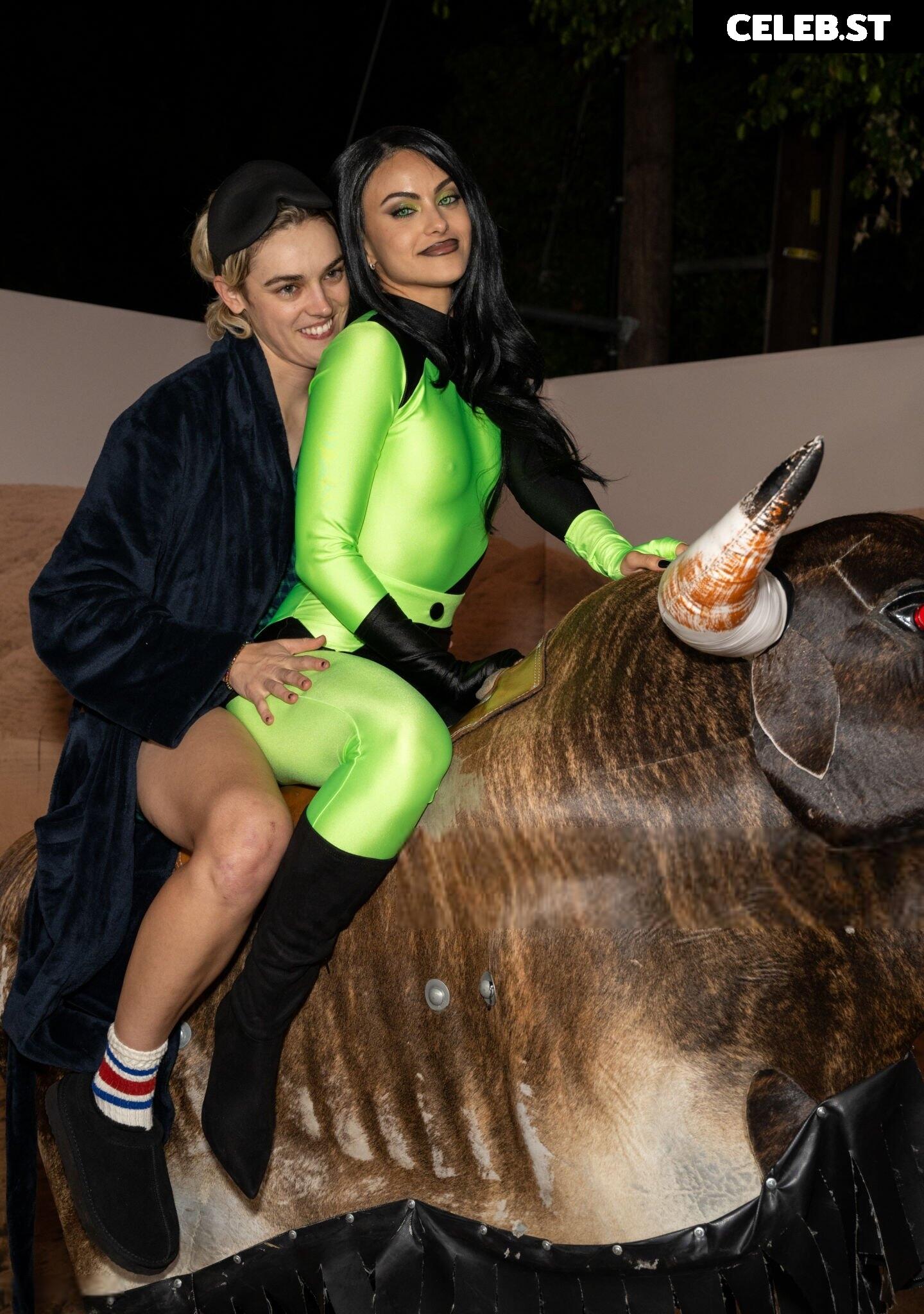 Camila Mendes Image 3008788