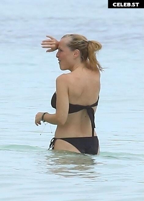 Gillian Anderson Image 3008105