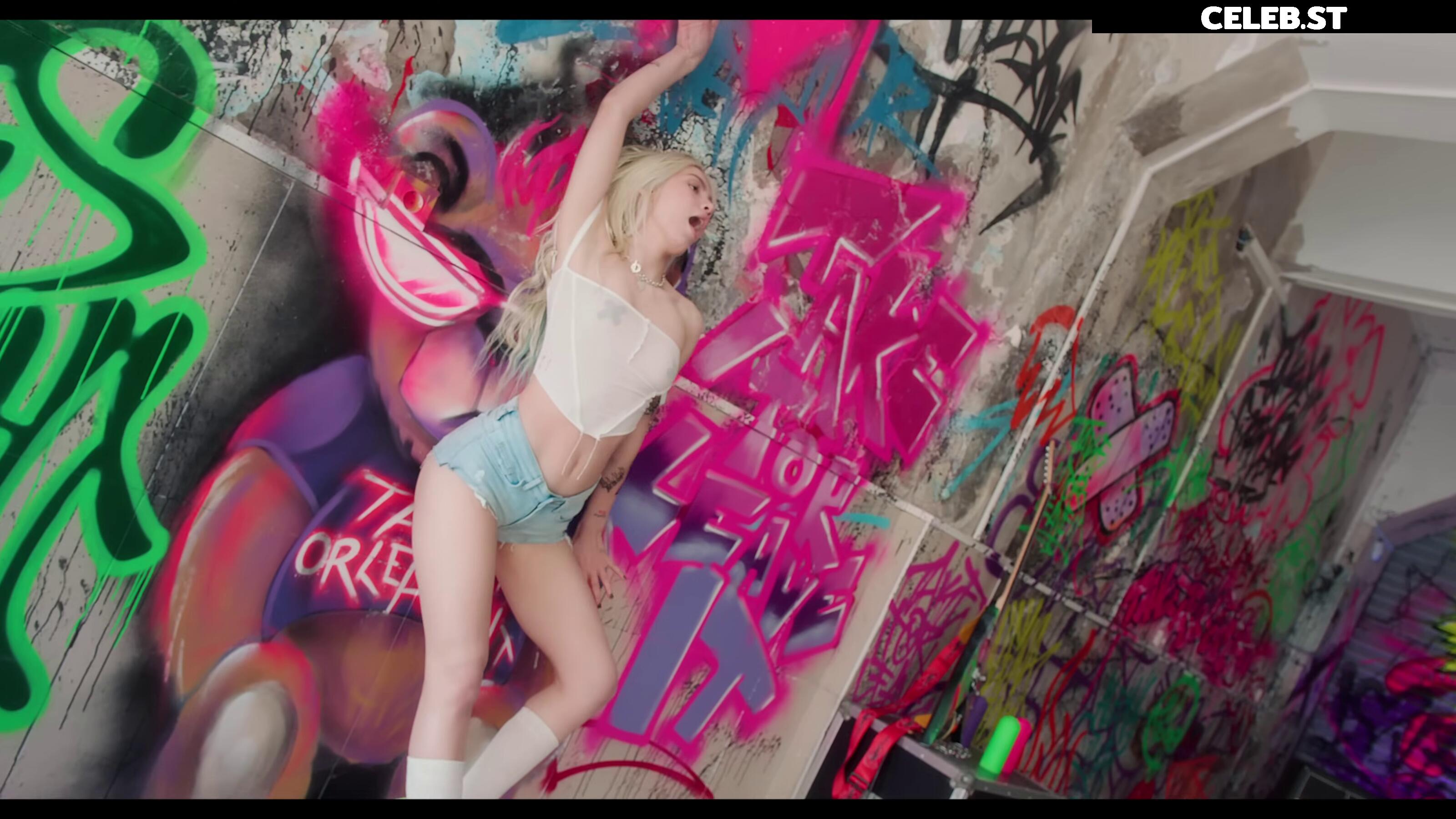 Aleyna Tilki Image 3008050