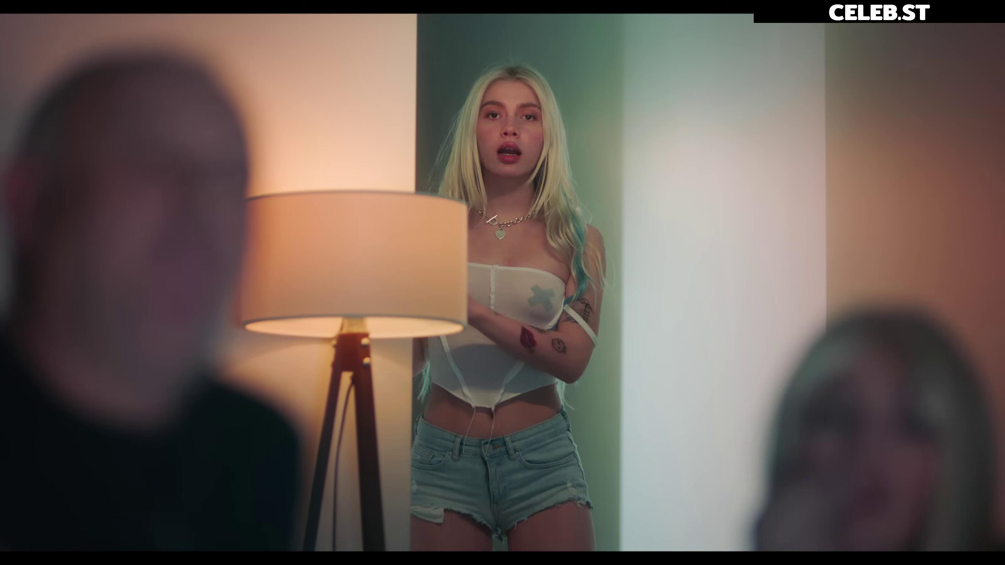 Aleyna Tilki Image 3008933