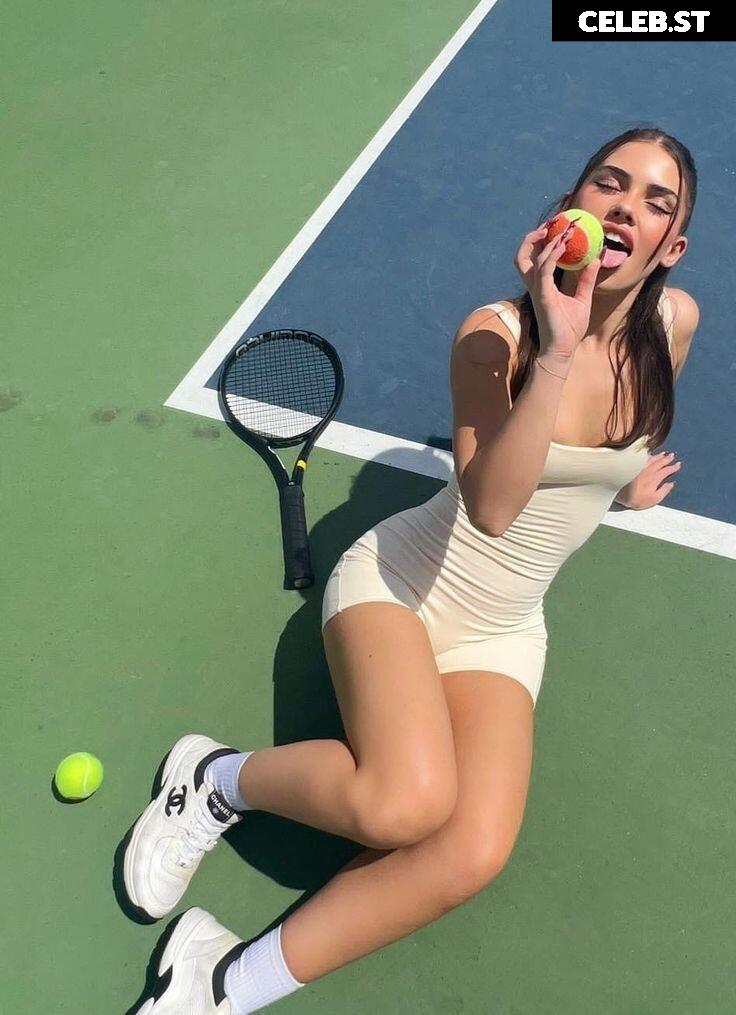 Leah Halton Image 619307