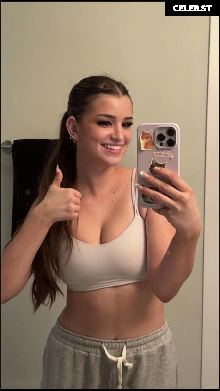 Brooke Monk Image 618177