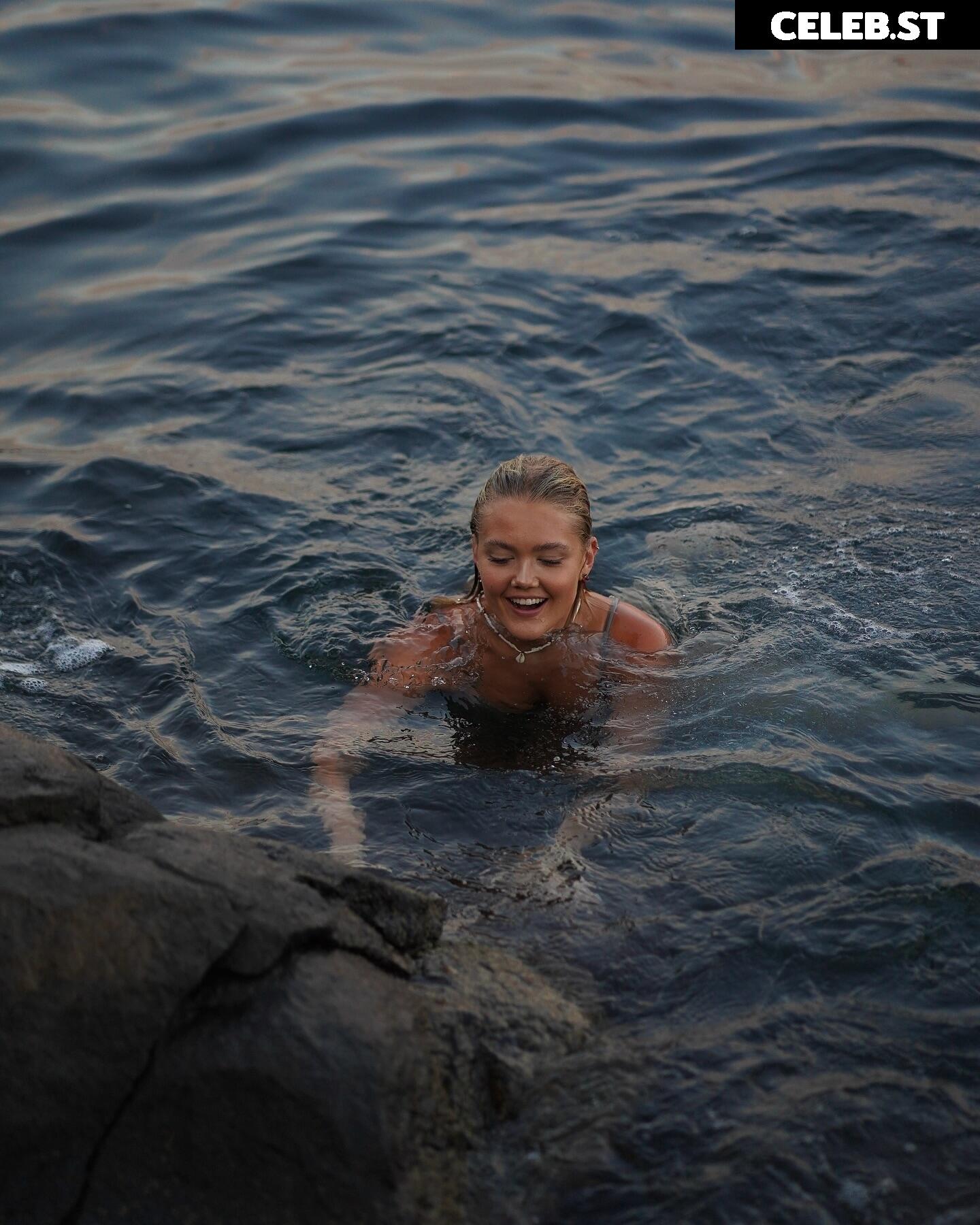 marta.kc Image 618980