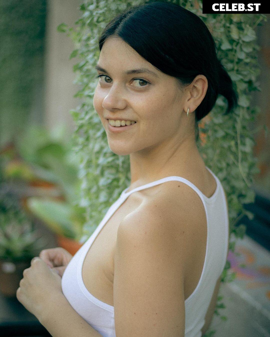 lov.e.lena Image 617043