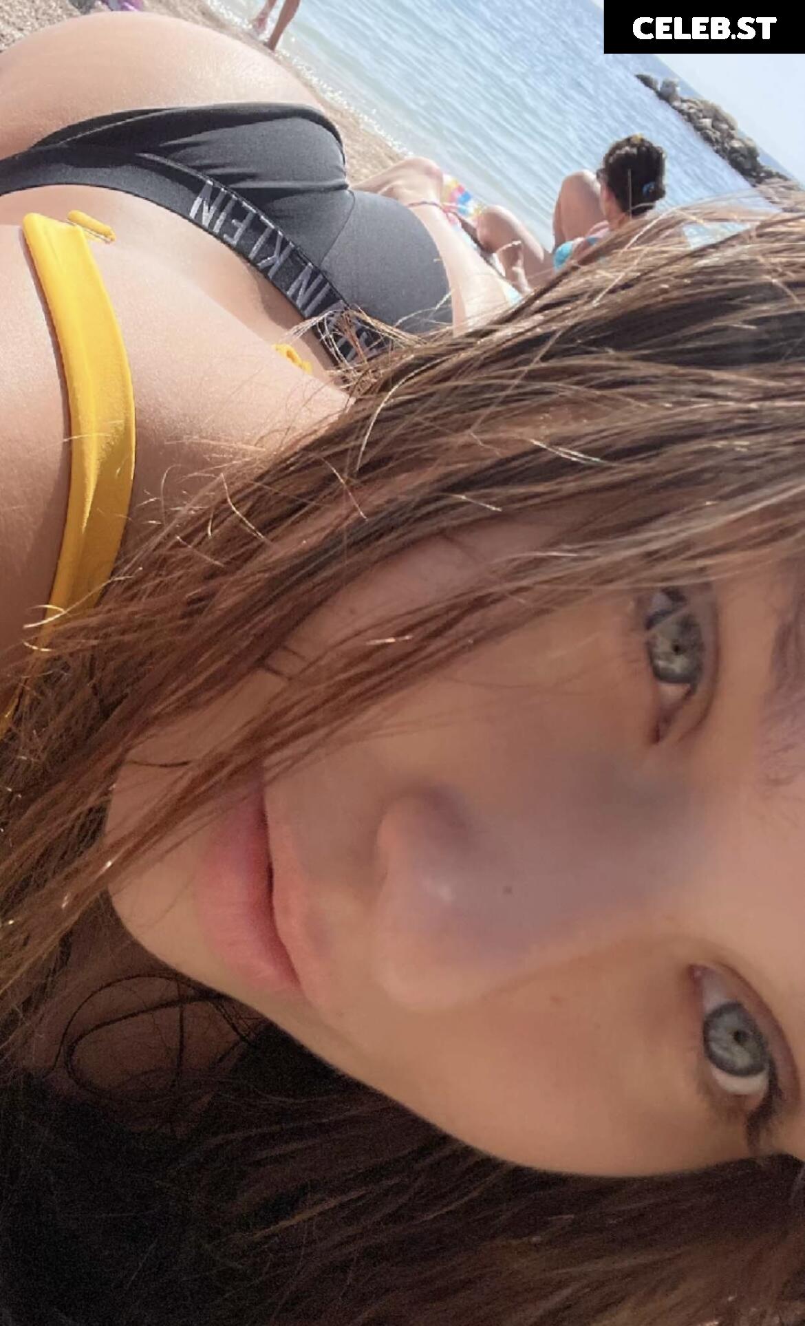 Lucy Lacht Image 616209