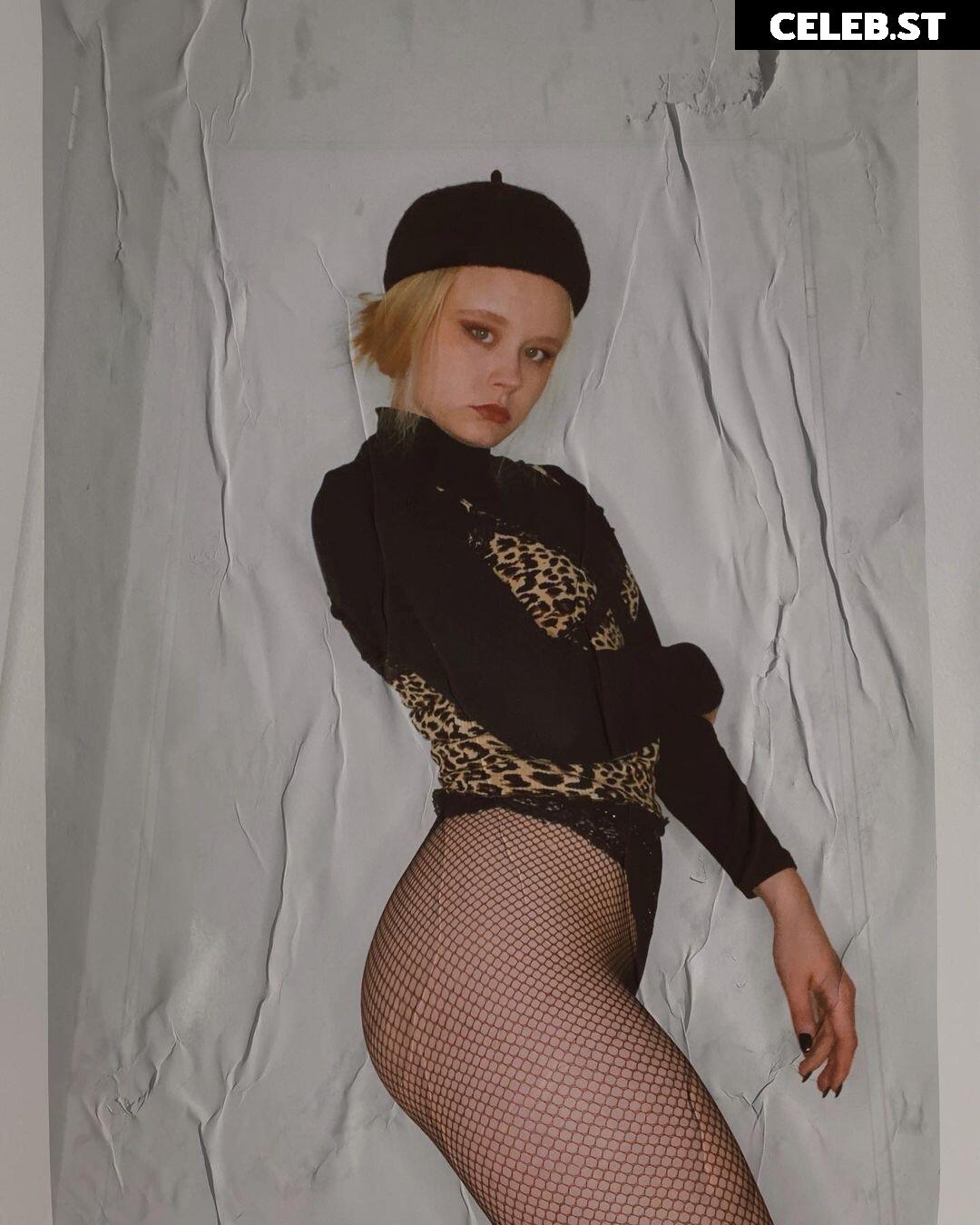 Marieejoan Image 612453