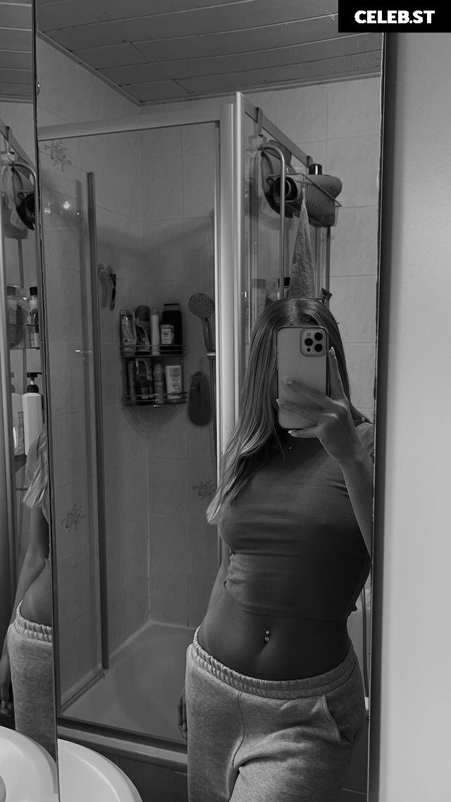 jxlia.albrecht Image 611040