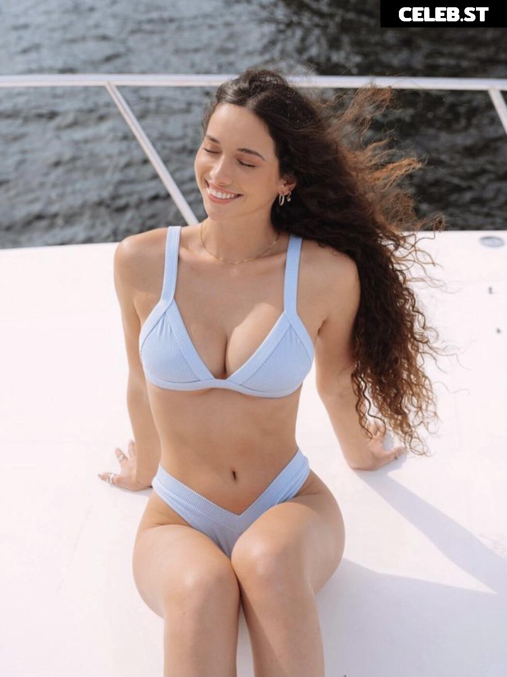 Kira Petilli Image 611001