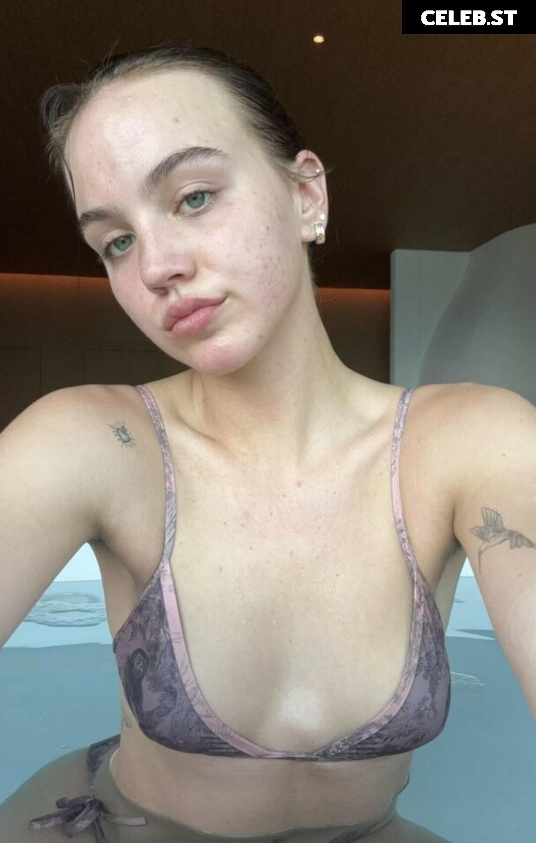 Emma Brooks Image 627856