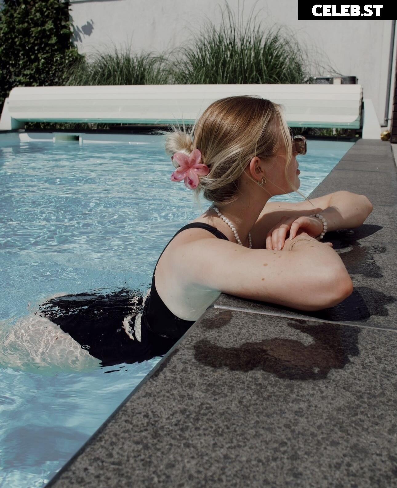 Vallixpauline Image 625736