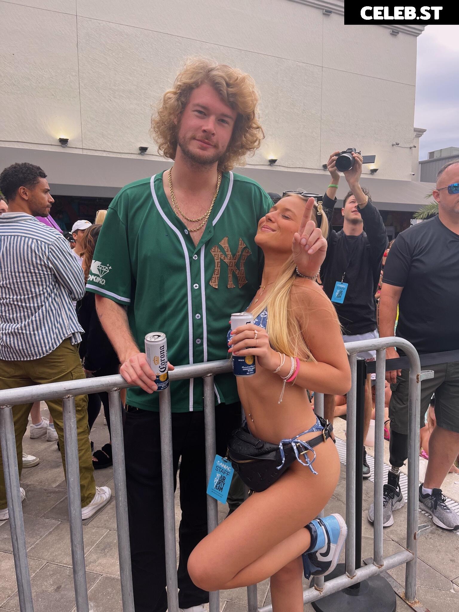 Claira Lizzy Image 623997