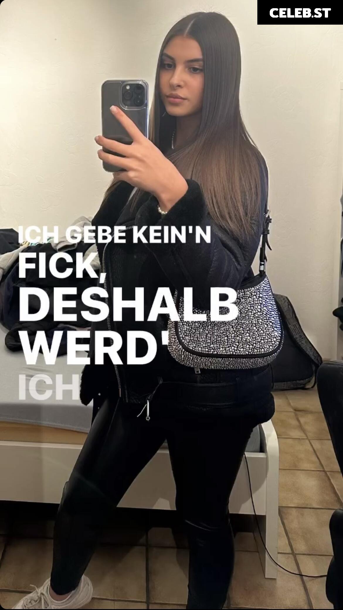 Pkshelenaofficial Image 622266