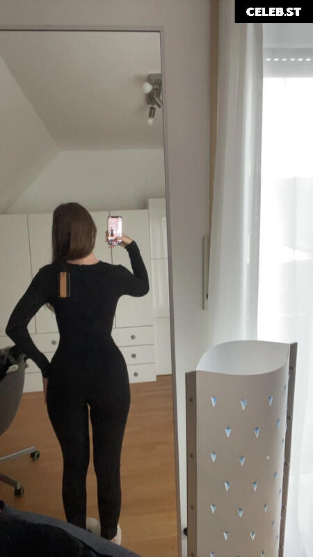 Larissaxra Image 639751