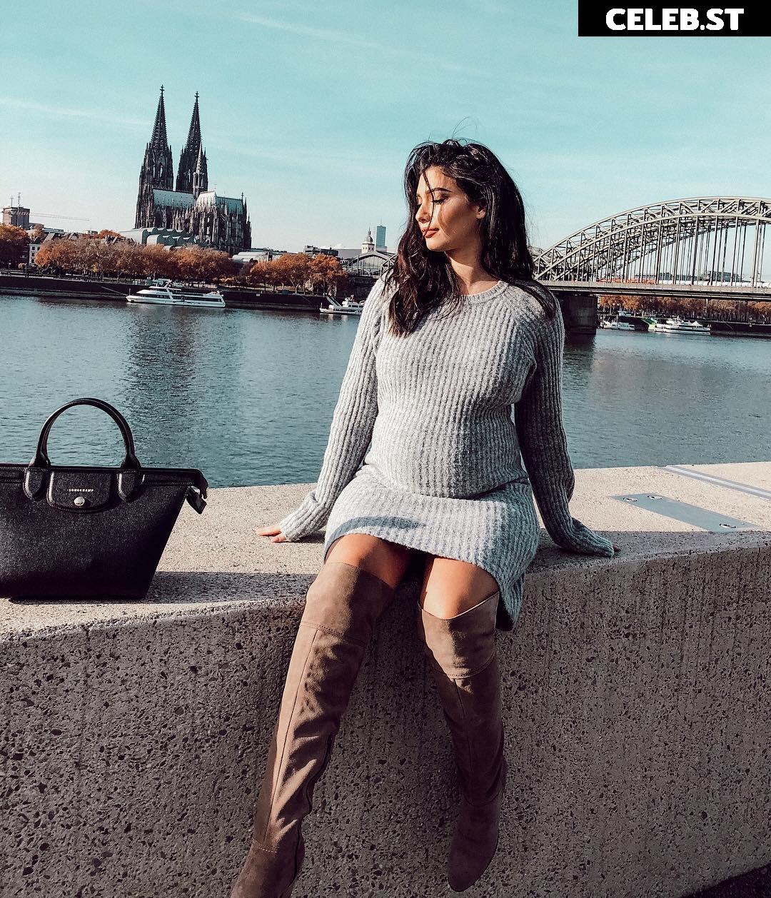 Paola Maria Image 638909