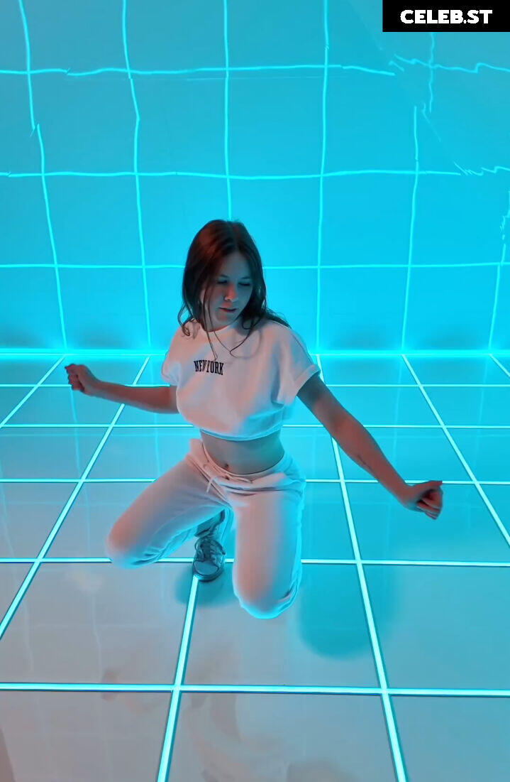 Mrs.Bangsi Image 637379