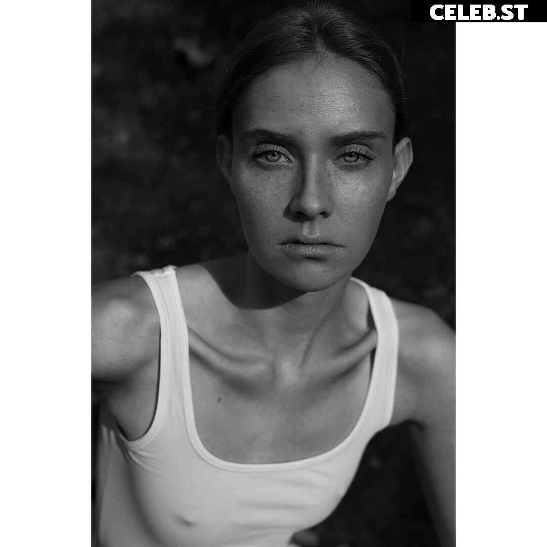 Sandra Hunke Image 633086
