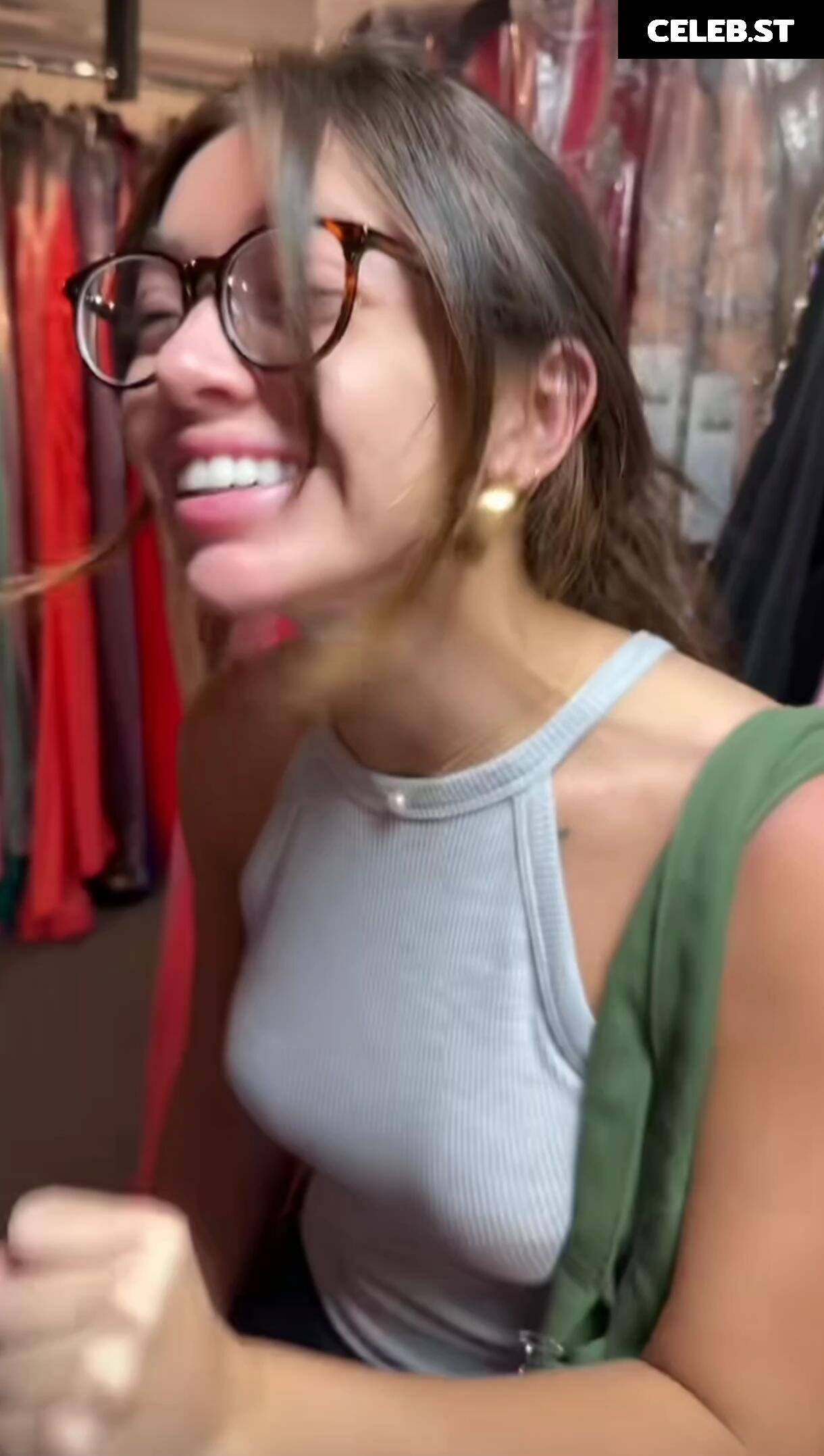 Tabitha Swatosh Image 689662