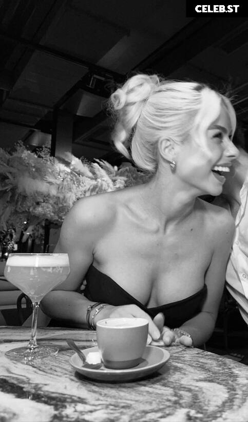 Kim Schiele Image 689793