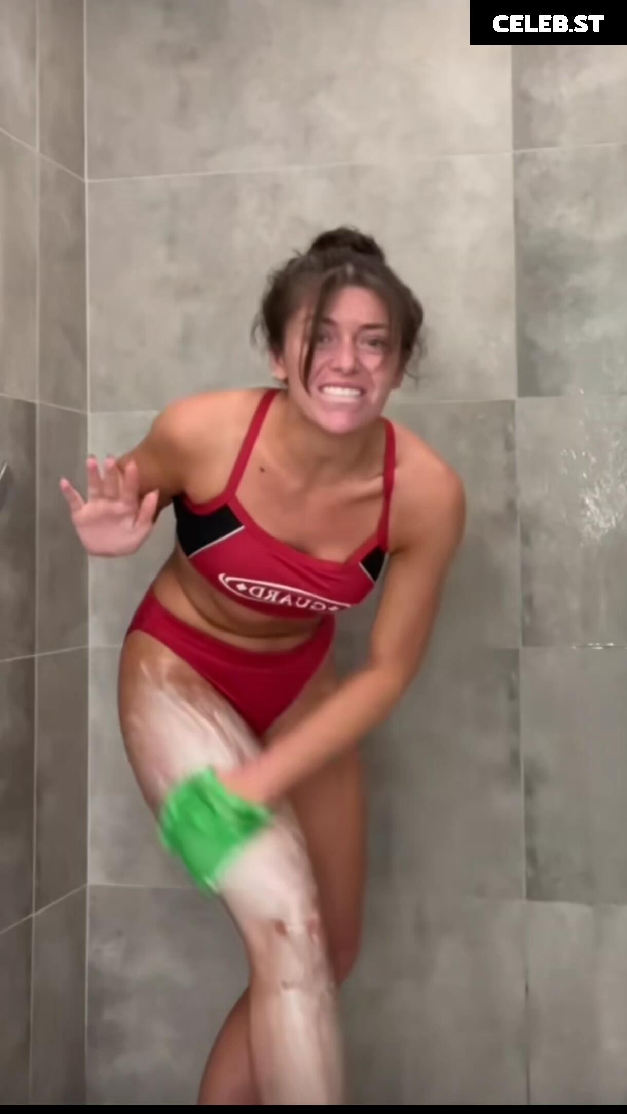 Tabitha Swatosh Image 689967