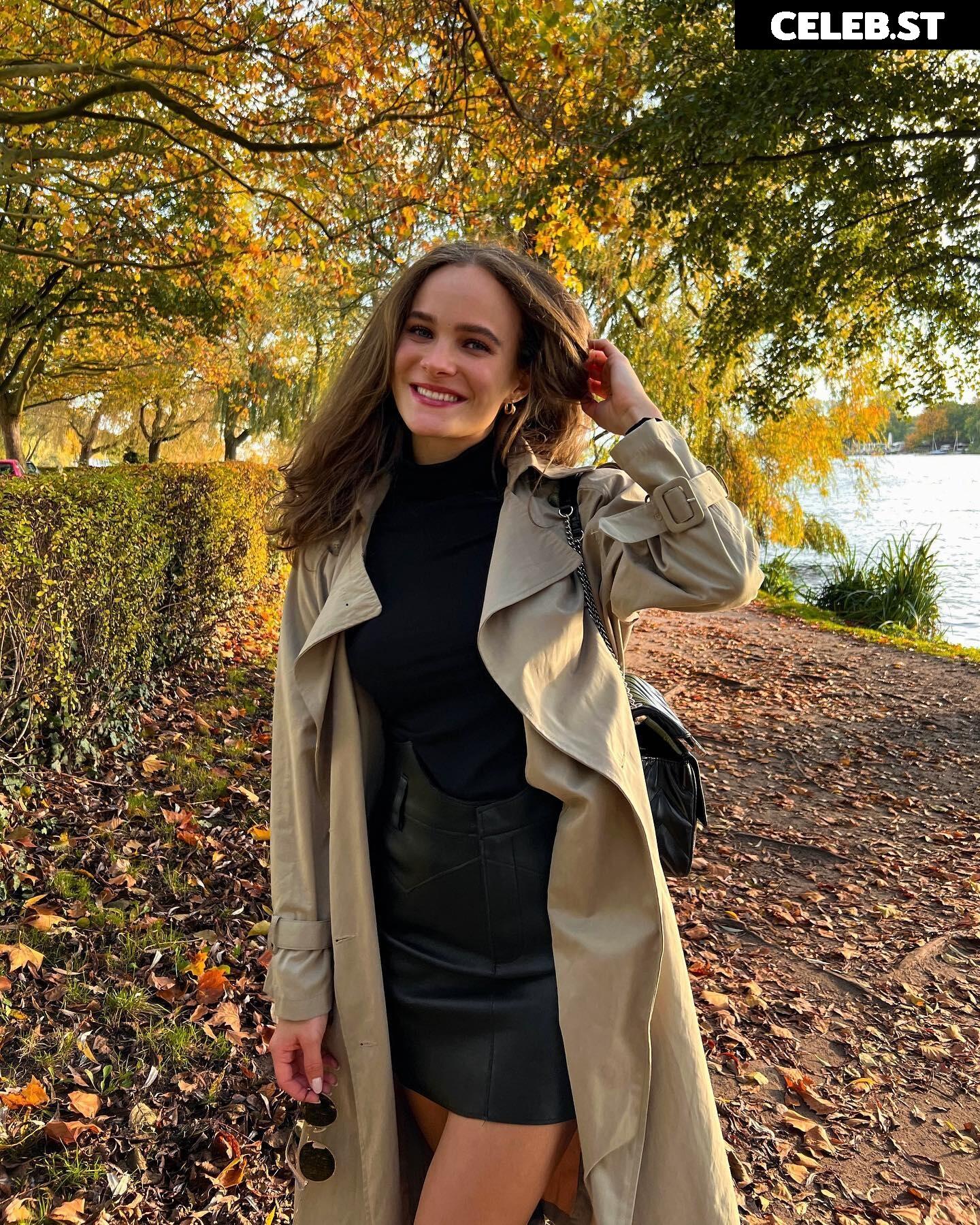 Lara Emilia Image 687065