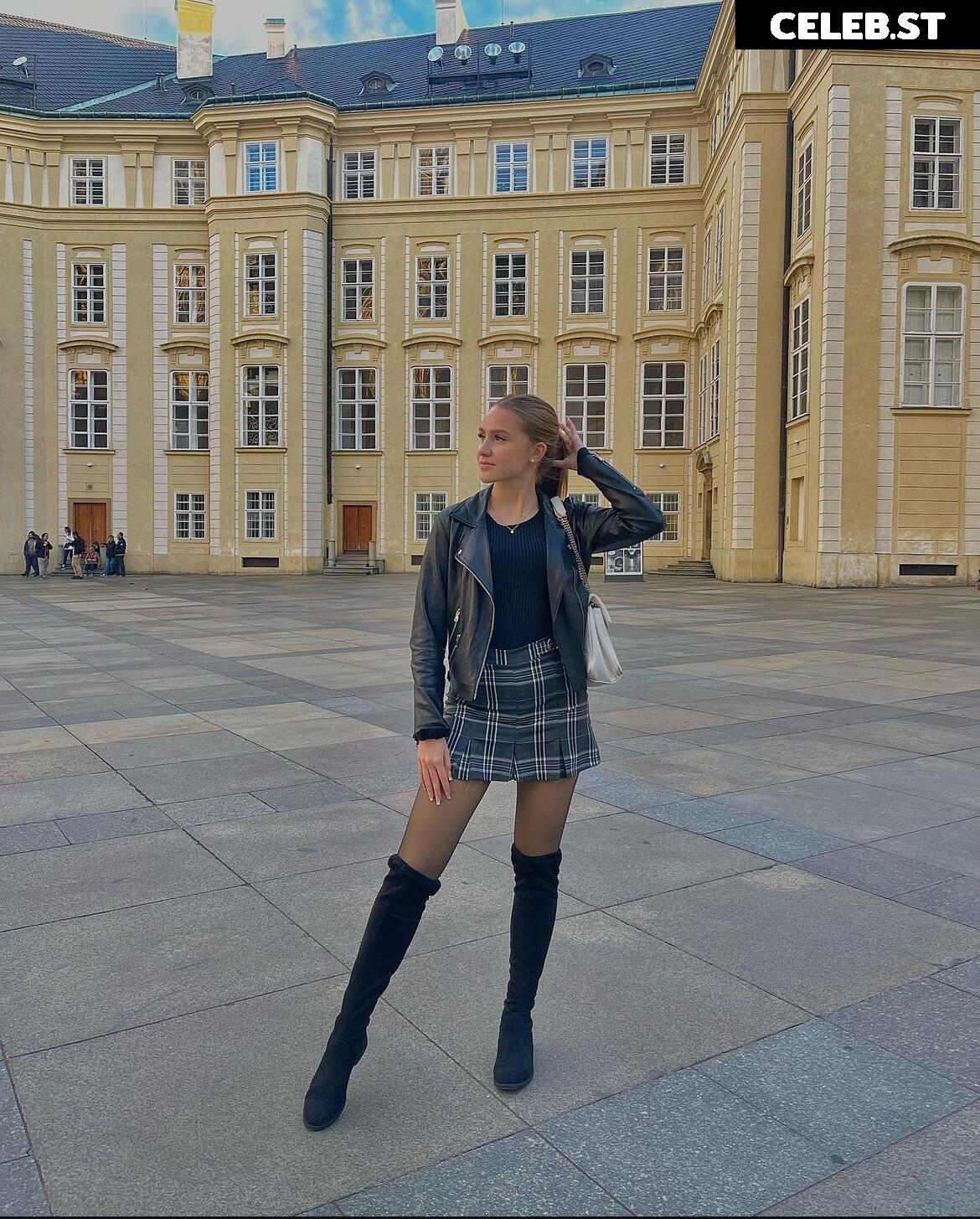 Crazy Chantii Image 685947