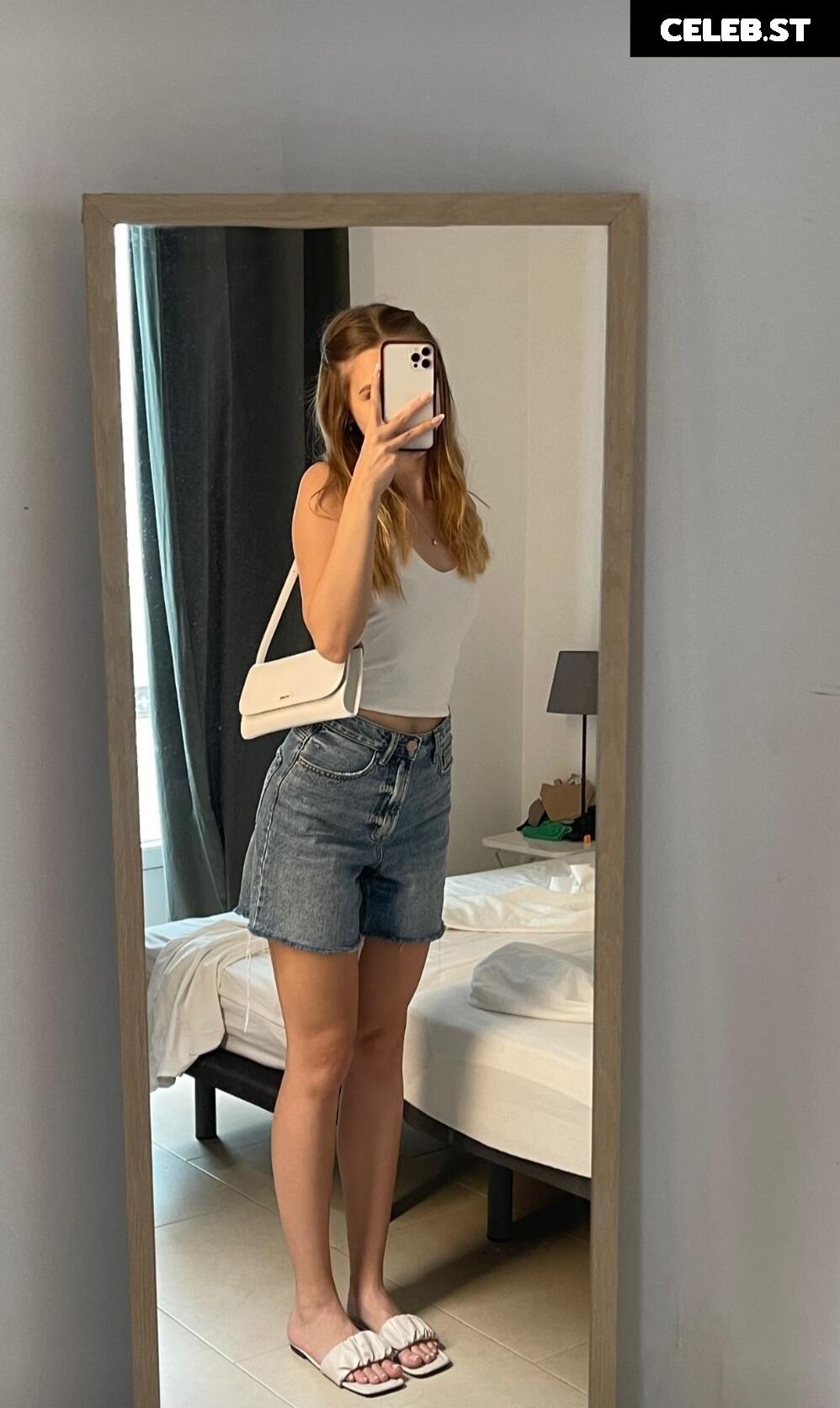 Crazy Chantii Image 684995