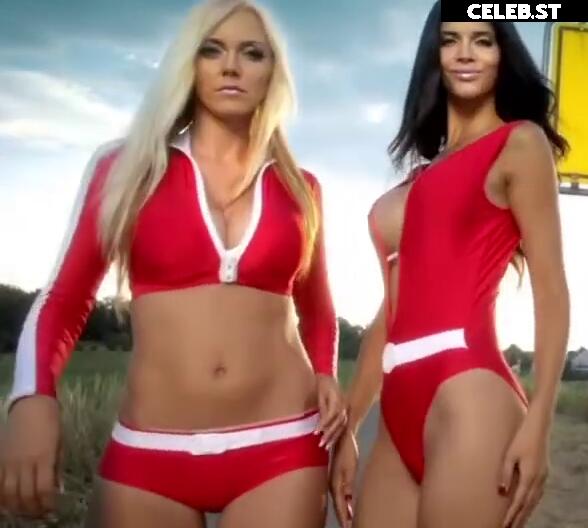 Sexy Julia Image 682751