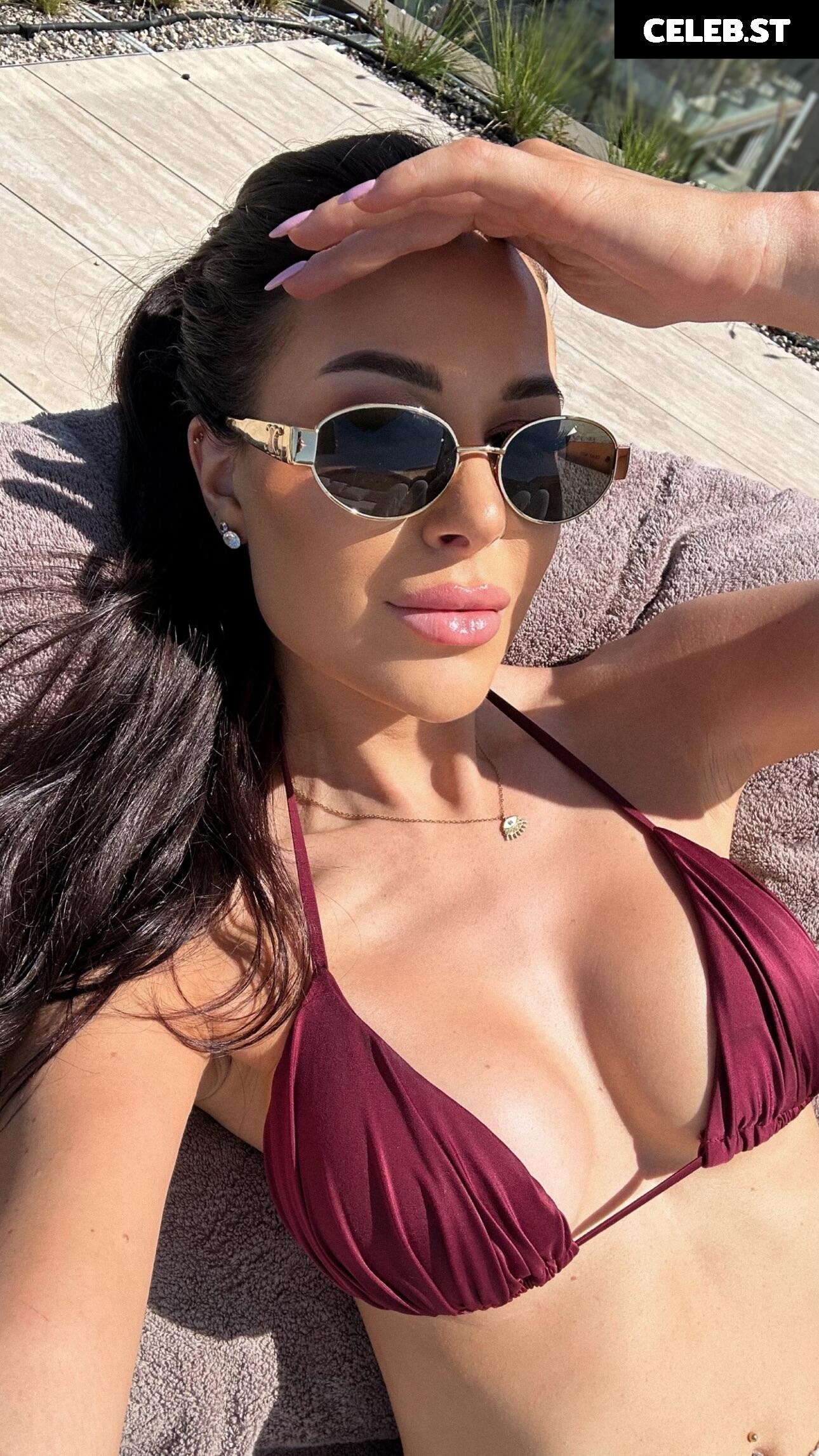 Lisa Weinberger Image 681774