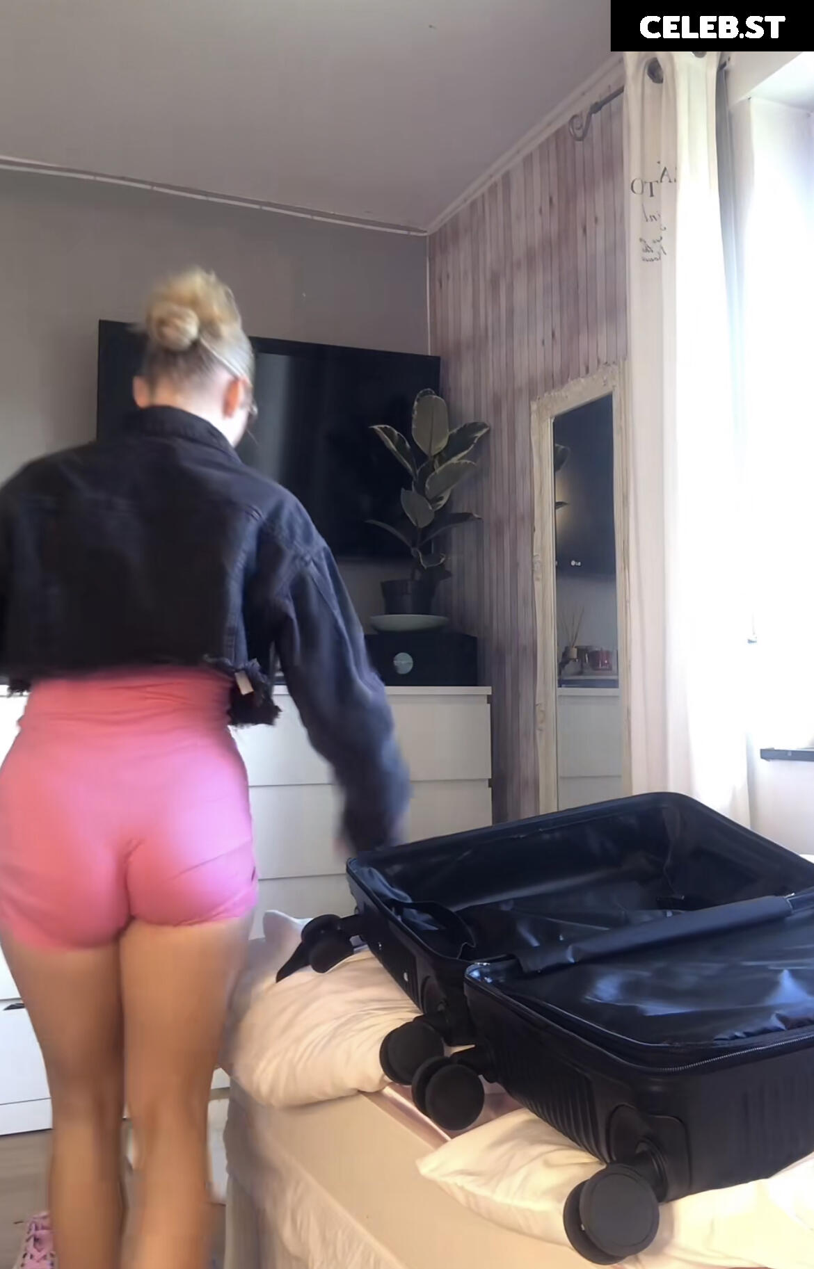 Sara Oliwia Image 681218